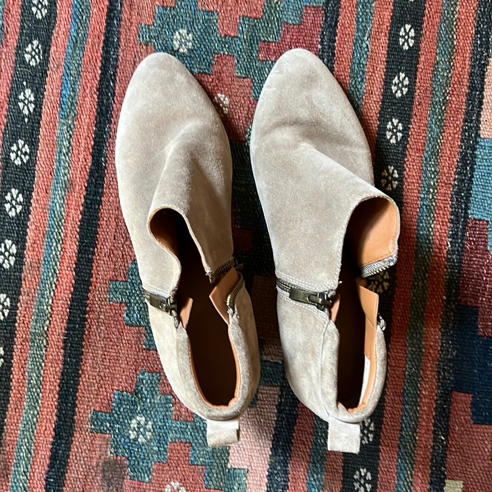 Franco Sarto booties (sz 8)